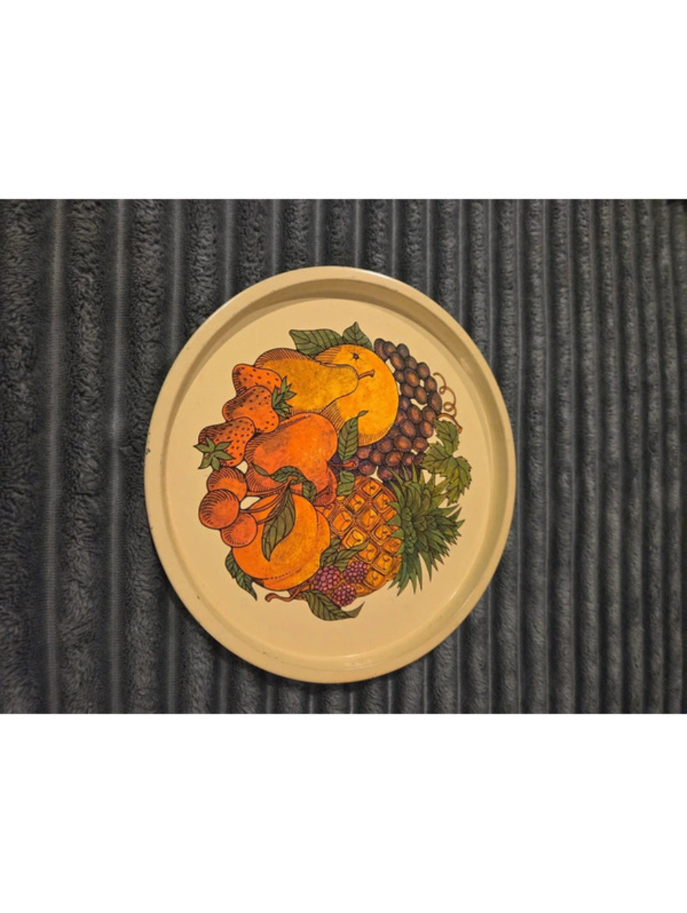 1970s round metal serving tray